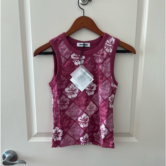 Daydreamer Pink and White Hibiscus Shrunken Tank NWT - Picture 3 of 14